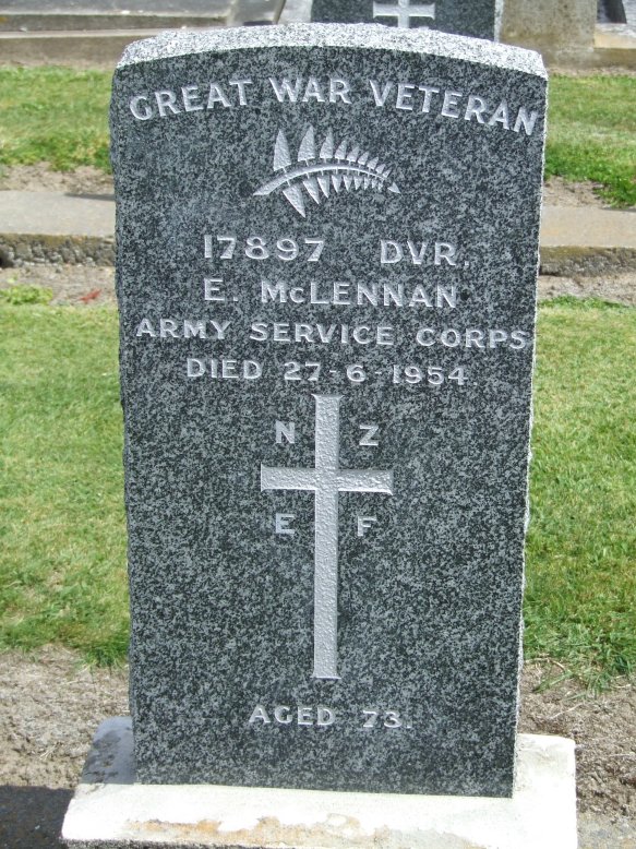 Photo of headstones/Ewen McLennan d1954 hdstn Waipukurau cem
